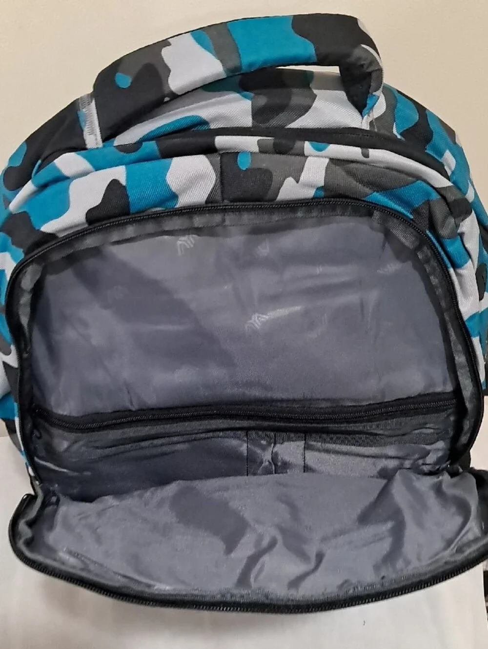 Paude pockets multiple
